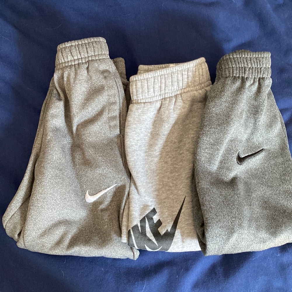 EUC Nike Sweatpants and Joggers (3pr)